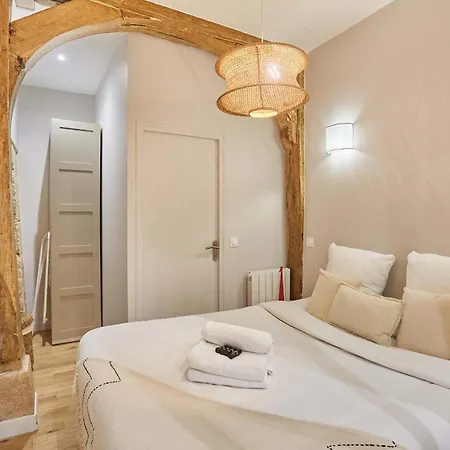 Lejlighed Superb 1 Bedroom Center Of By Prestige