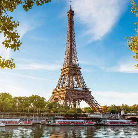 Superb 1 Bedroom Center Of By Prestige Lejlighed Paris